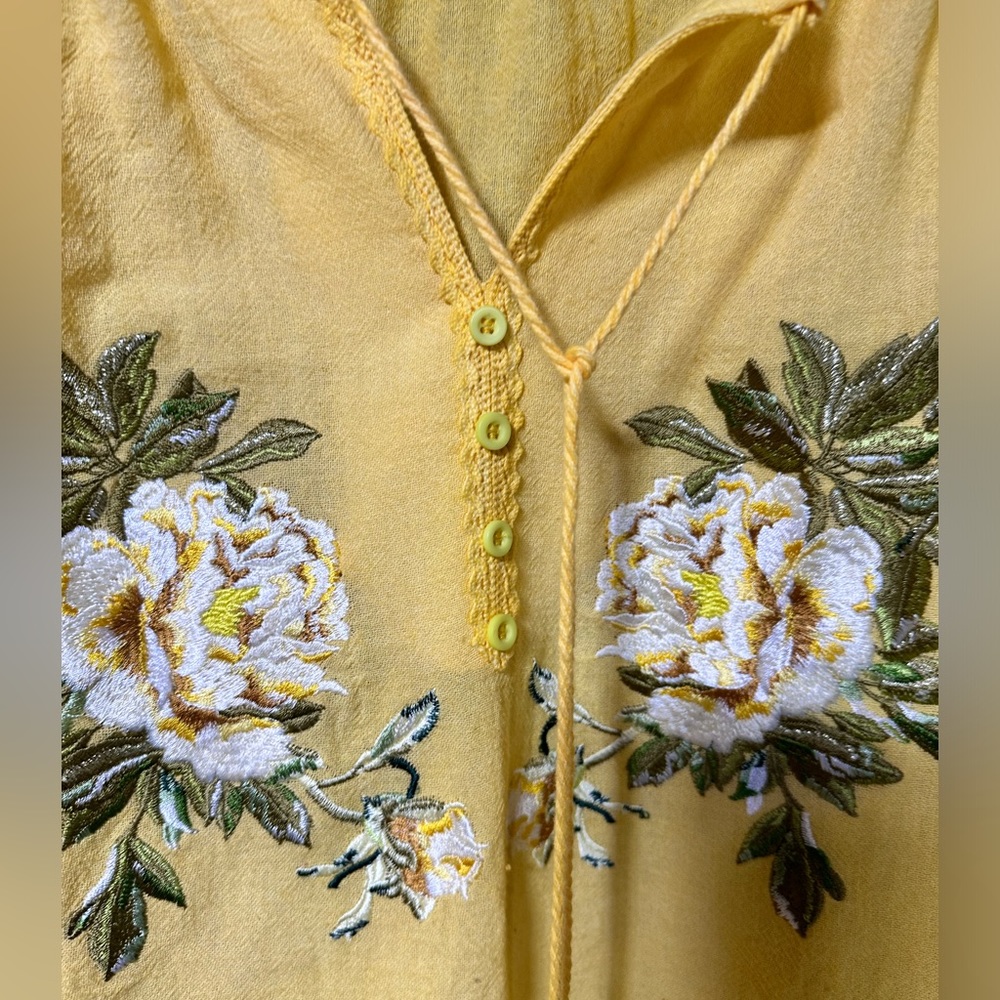 Floral Embrodiered Boho Flowy Yellow Top - Picture 10 of 13